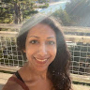 Meet your Posher, Aarti